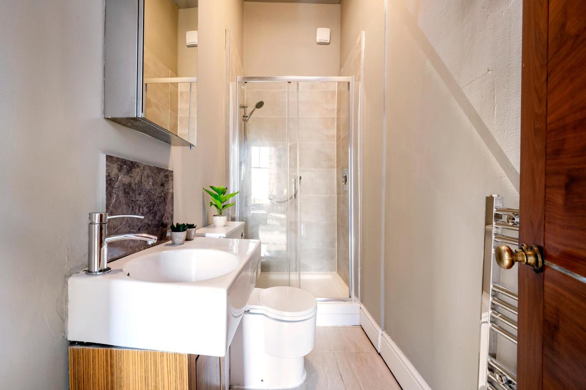 Sunny Corner Apartment In Center Of Londra Dış mekan fotoğraf